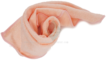 China Bulk Produce best quick dry towels for backpacking Supplier Bulk Custom Pink Fast Drying Water absorbability Soft Camping Sport Towel Wholesaler for Netherlands Germany Danmark